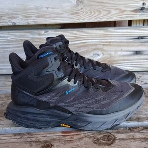 Hoka Speedgoat 5 Goretex  Men's Black Speedgoat 5 GTX Trail Sneakers